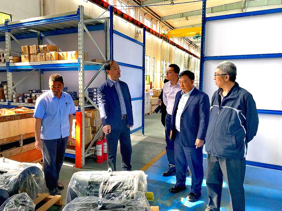 京城機(jī)電黨委副書記、總經(jīng)理王國(guó)華一行赴蘇州、寧波、溫州進(jìn)行液壓行業(yè)深度調(diào)研